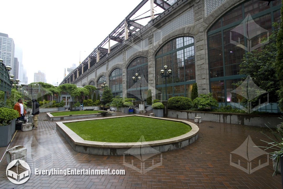 Gustavino's NYC courtyard location before tenting
